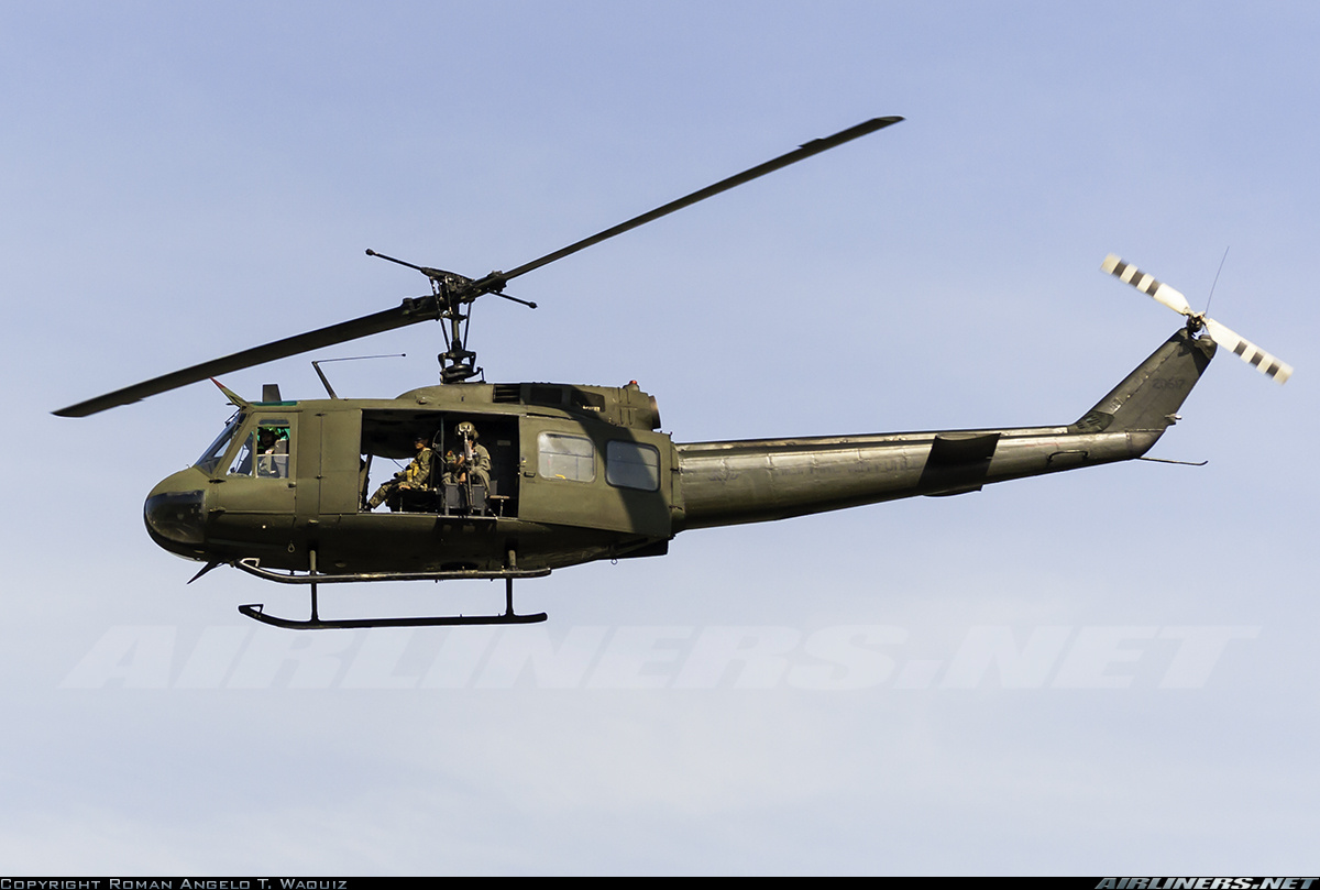Bell UH-1H Iroquois (205) - USA - Army | Aviation Photo 