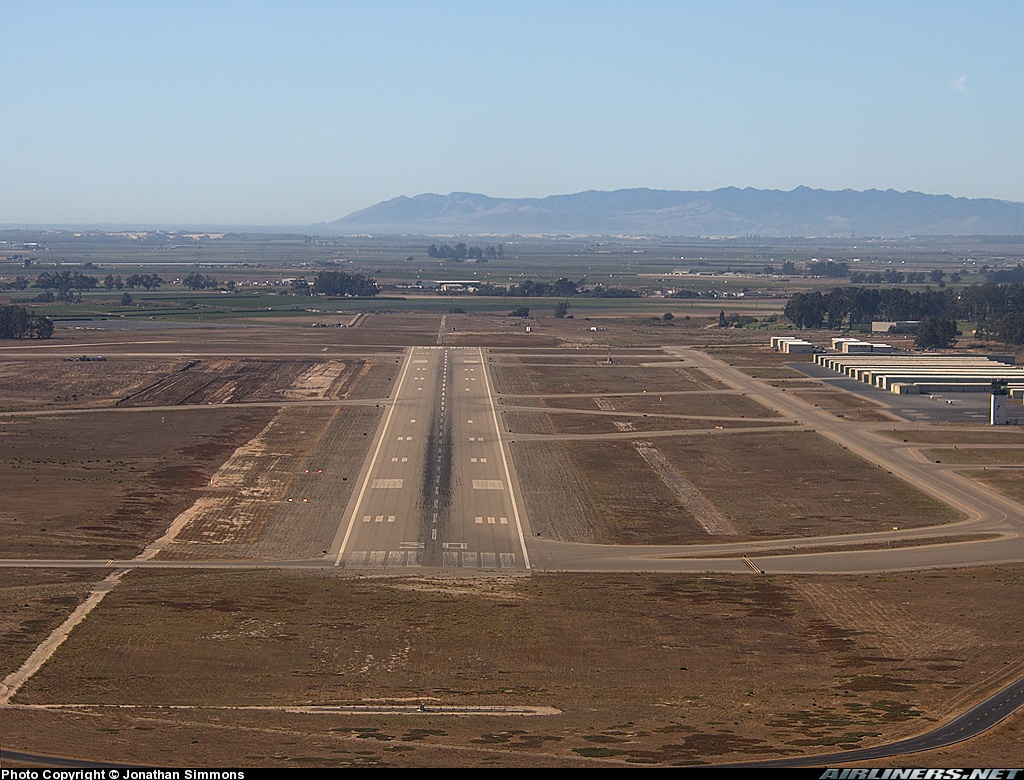 KSMX/Capt G Allan Hancock Field/Santa Maria Public General Airport