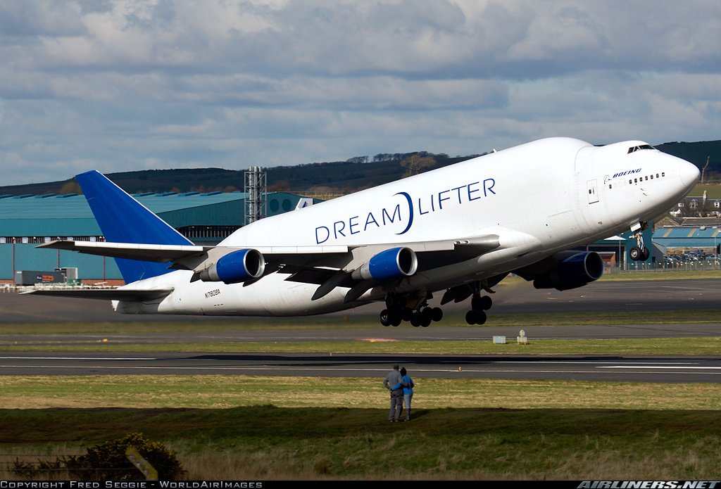 Dream Catcher Airplane Boeing 4040LCF Dreamlifter Boeing Aviation Photo 40 2 Dream Catcher Airplane Boeing 4040LCF Dreamlifter Boeing Aviation Photo 40 2