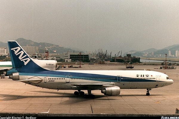 Boeing 727-281/Adv - All Nippon Airways - ANA | Aviation Photo 