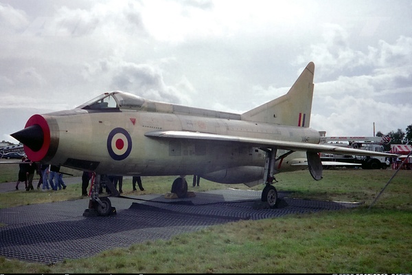 English Electric Lightning P1B - UK - Air Force | Aviation Photo ...