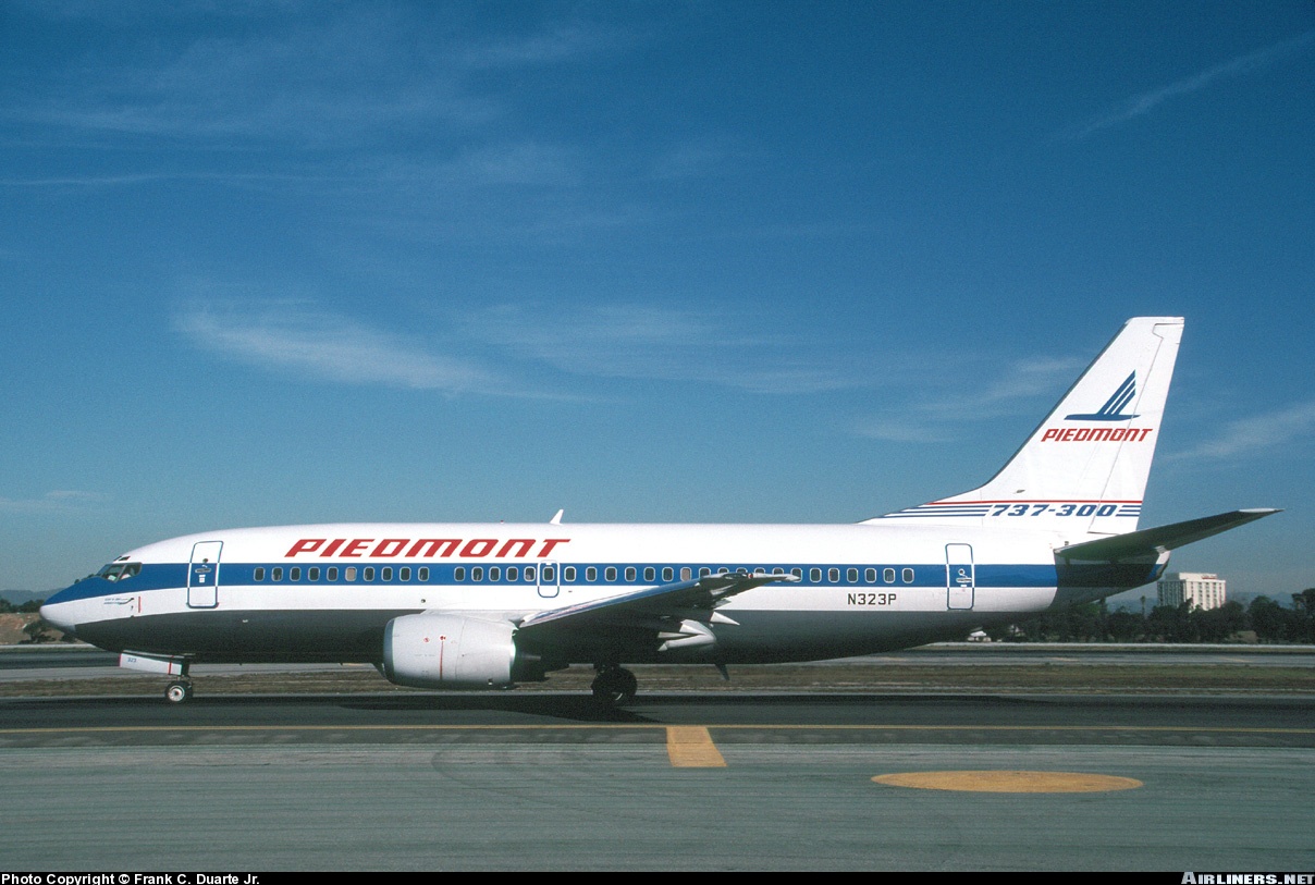Piedmont Airlines 737 Hanging Mobile