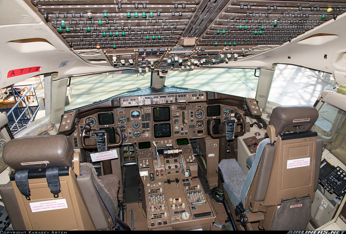 Boeing 757-2Q8 - Azur Air | Aviation Photo #2815740 | Airliners.net