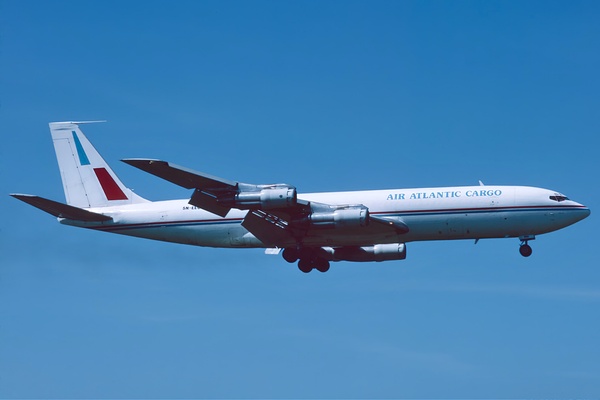 Aircraft – Boeing 747-400 - Northwest Airlines History Center