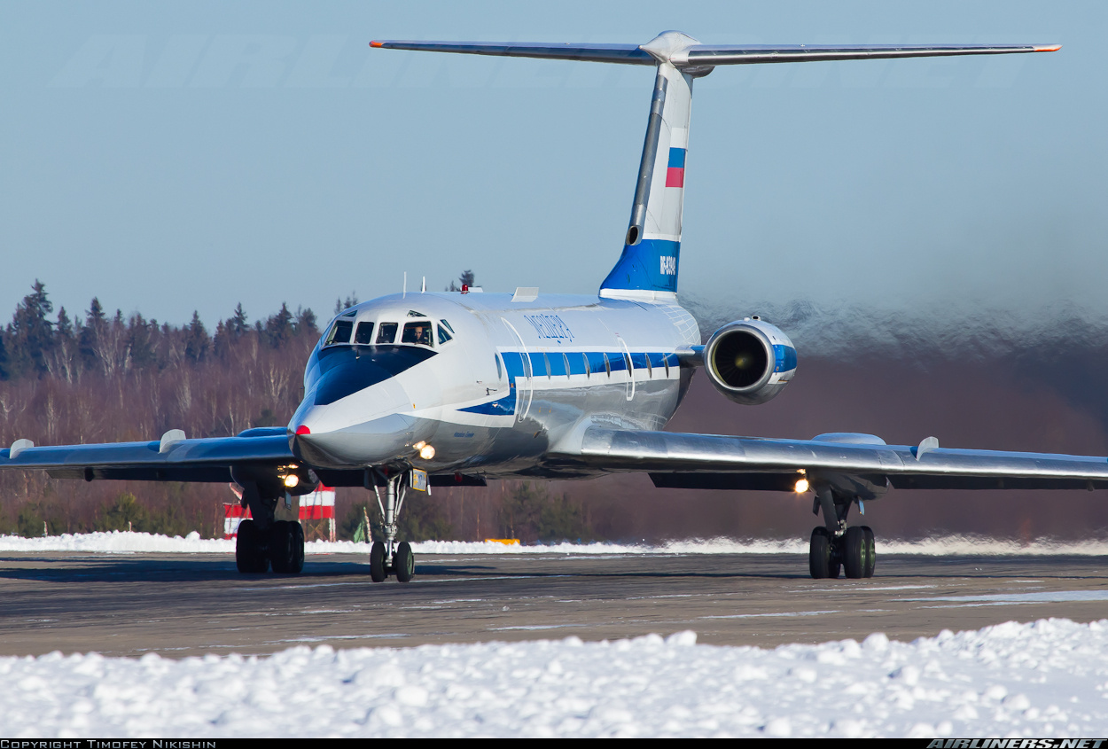 Скорость самолета ту 134. Ту-134 пассажирский. Ту-134 пассажирский самолёт. Ту 134ш. Самолет ту-134 УБЛ.