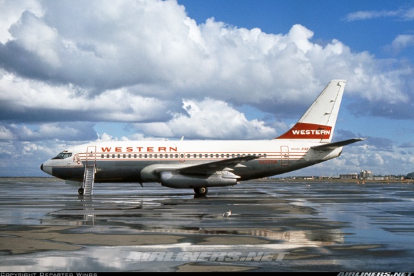 Eastern_Airlines_Boeing_727-