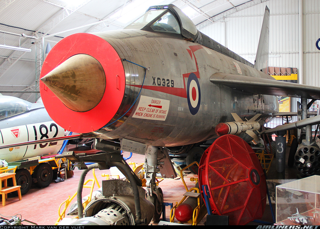 English Electric Lightning P1B - UK - Air Force | Aviation Photo ...