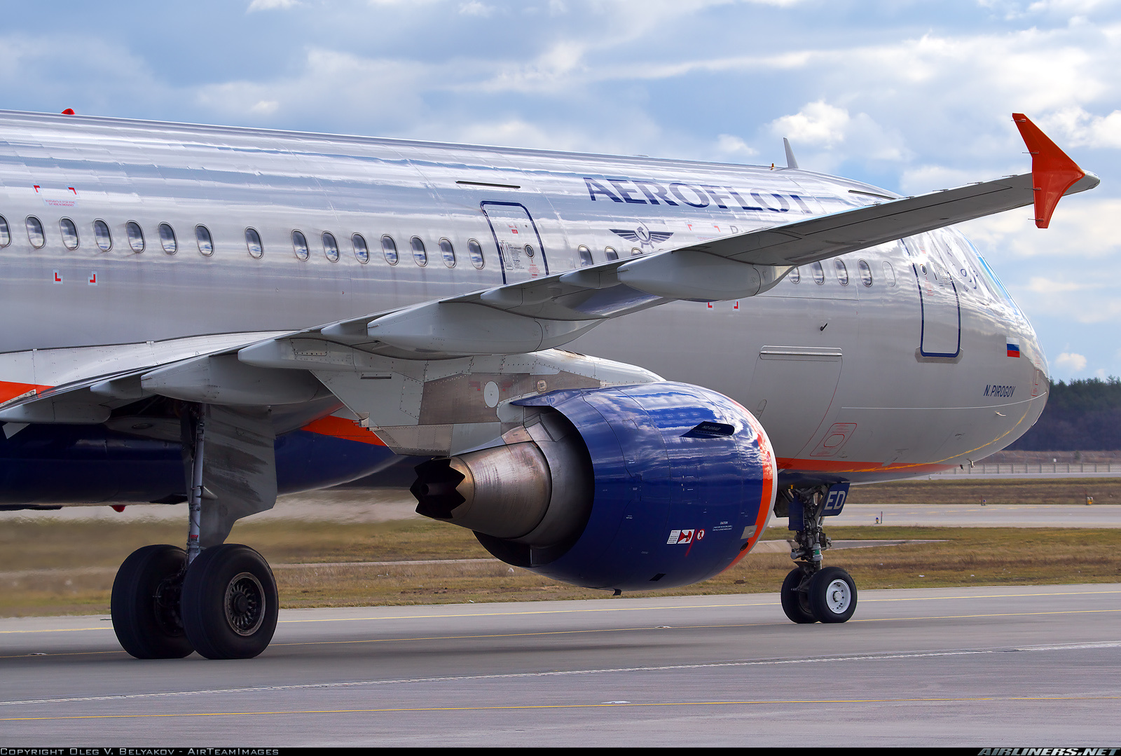 А321 Аэрофлот. Аэробус а321 Аэрофлот. Airbus a321-211. Airbus a321 Аэрофлот фото.