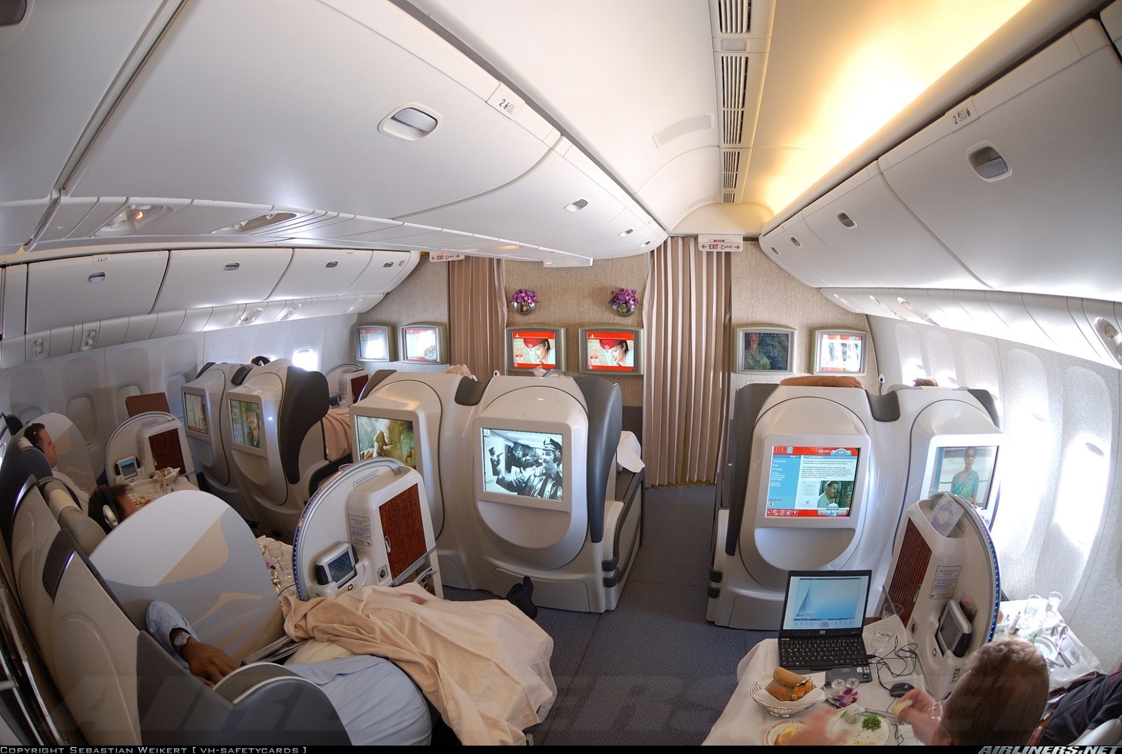 Boeing 777 31h Emirates Aviation Photo 1349423