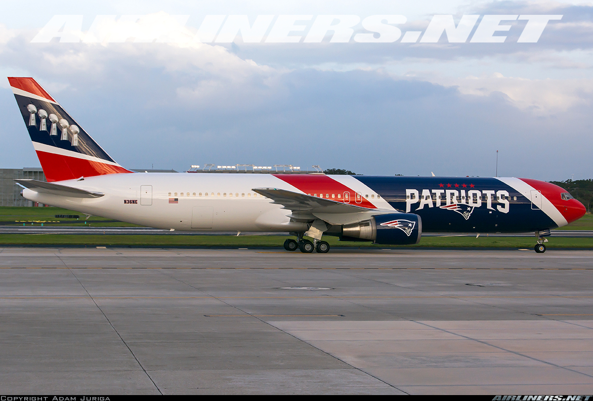 Boeing 767 323 Er New England Patriots Aviation Photo 4621233 Airliners Net