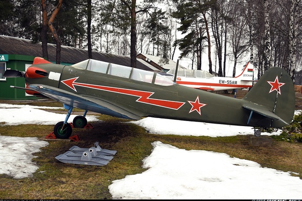 Sukhoi Su 7bmk Russia Air Force Aviation Photo 1448355 Airliners Net