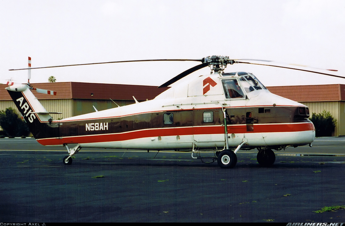 Aviation Photo #0111773        Sikorsky S-58ET - Aris Helicopters