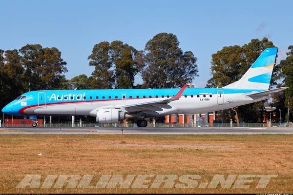 Airbus A321-211 - LATAM Chile | Aviation Photo #5446297 | Airliners.net