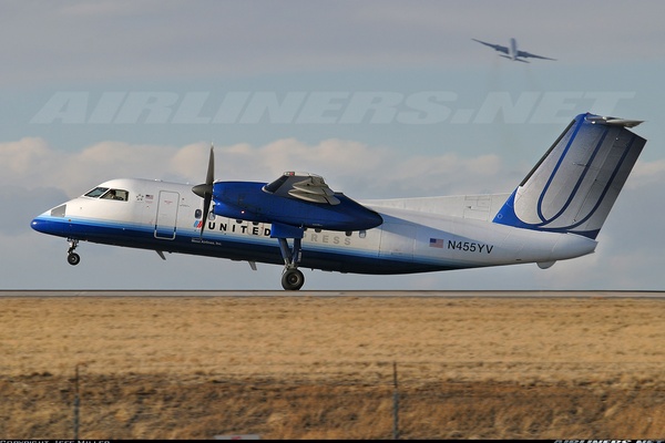 C-FACV - De Havilland Canada Dash 8-300 - Voyageur Airways - Flightradar24