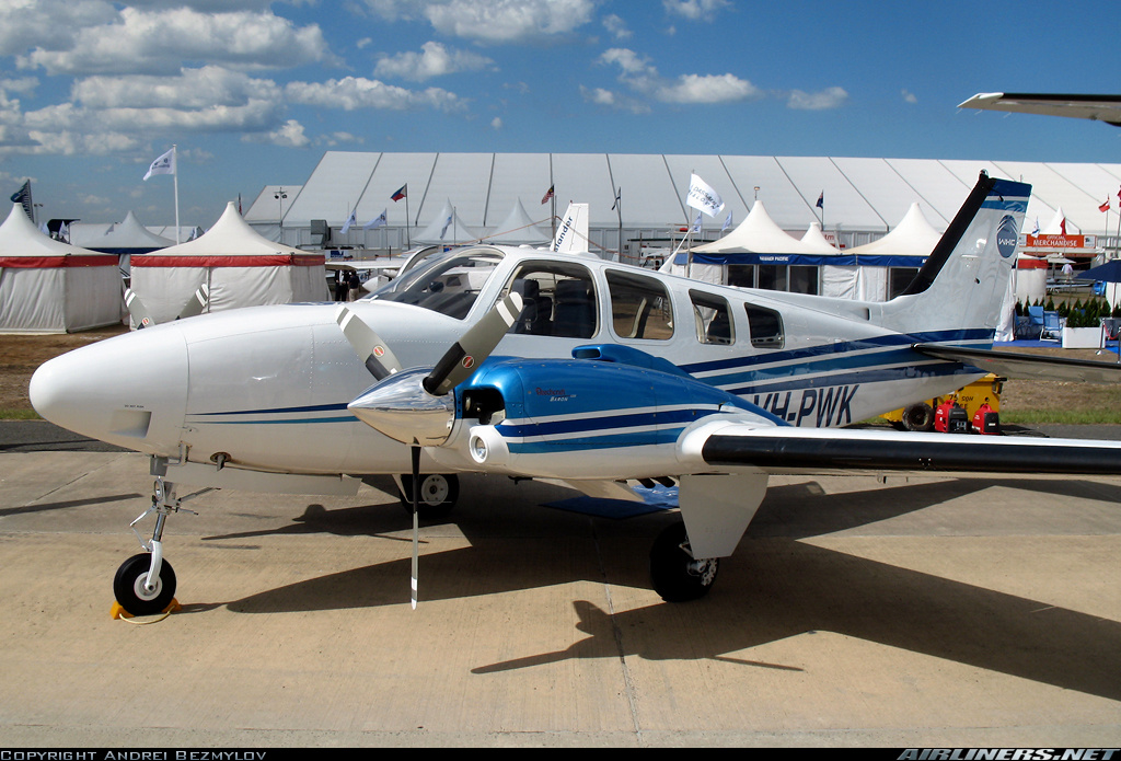 Продам самолет. Beechcraft Baron g58. Бичкрафт Барон g8. Самолет Beech Baron. Beechcraft Baron 56.