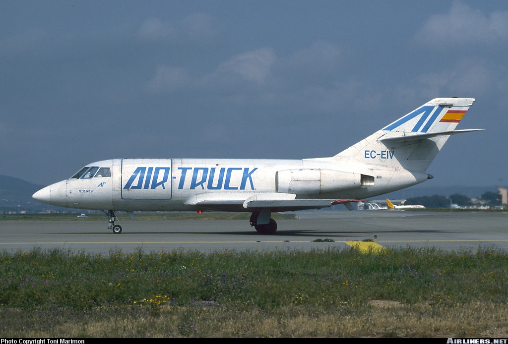 Dassault Falcon (Mystere) 20DC Air Truck Aviation Photo 0295884