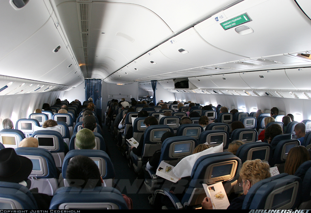 Boeing 777 232 Lr Delta Air Lines