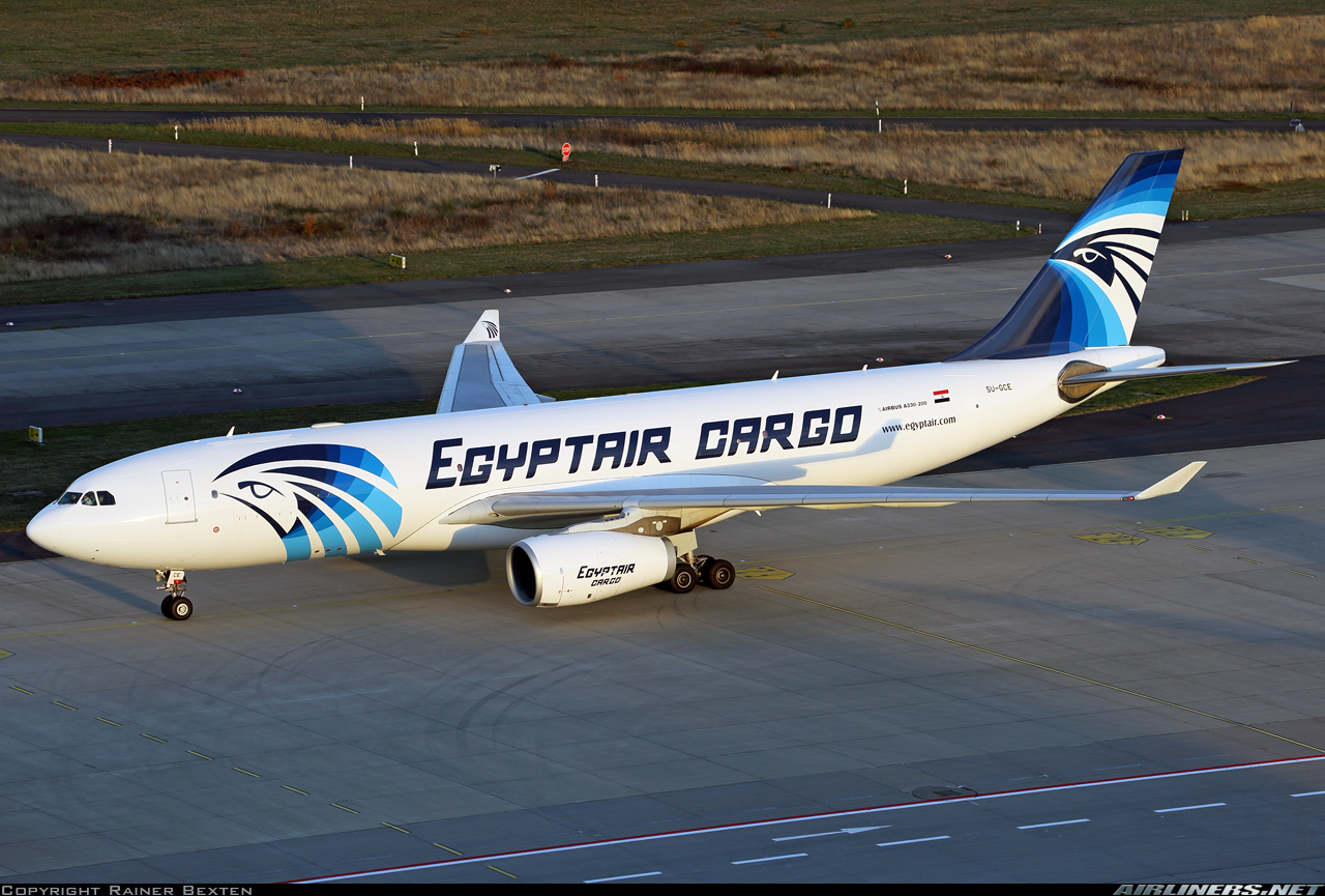 Egyptair отзывы. Airbus a330-200 EGYPTAIR. ЮТЭЙР карго самолеты. Airbus Jet 256-412. Cargo Jet Airways.