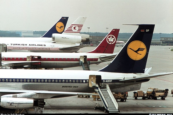 Boeing 707-430 - Lufthansa | Aviation Photo #0105025 | Airliners.net