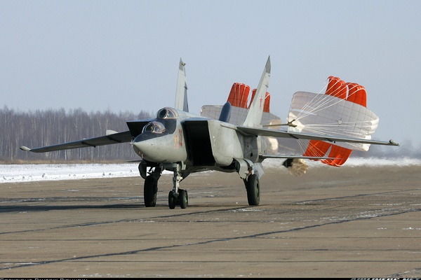 Mikoyan-Gurevich MiG-25RB - Russia - Air Force | Aviation Photo ...