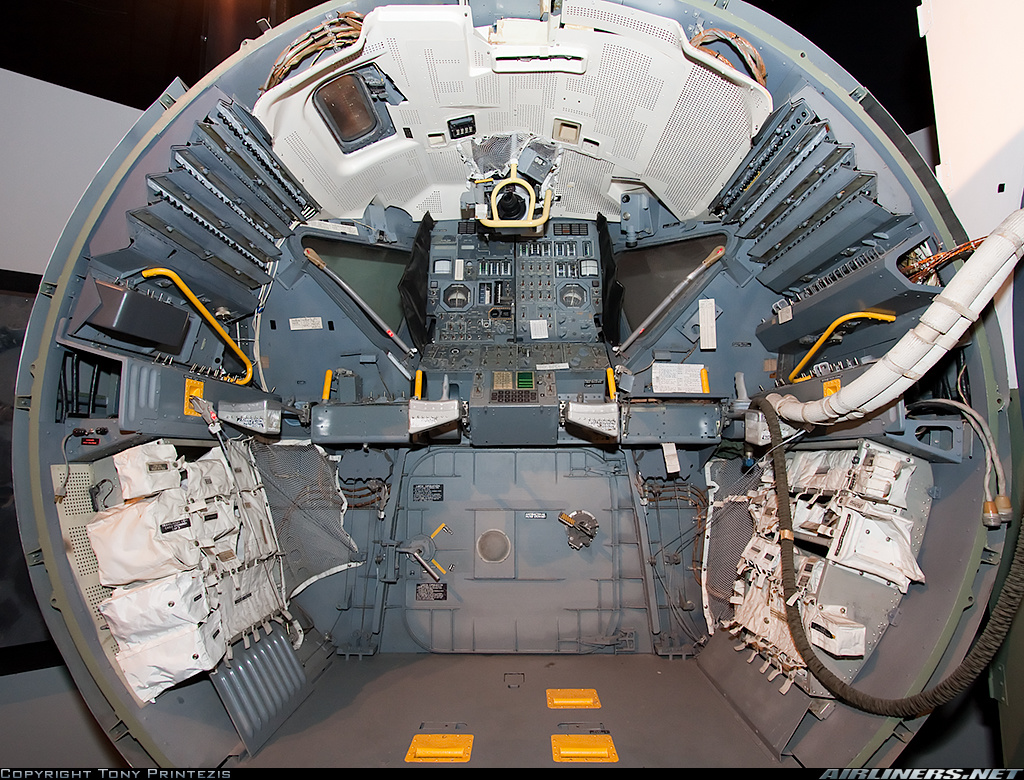 lunar excursion module simulator