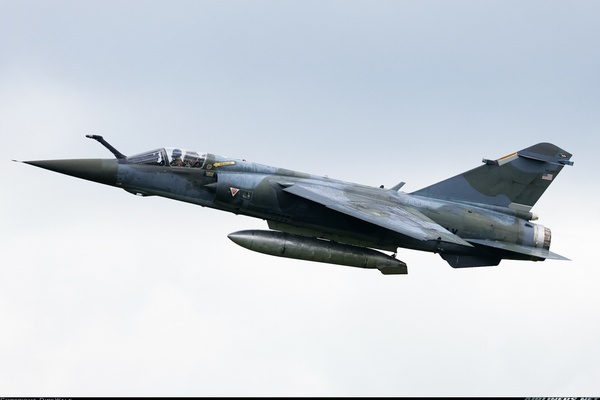 洋書 Dassault Mirage F1 Aerofax Minigraph 17 Dassault Mirage F1 (Aerofax Minigraph, #17) by René J