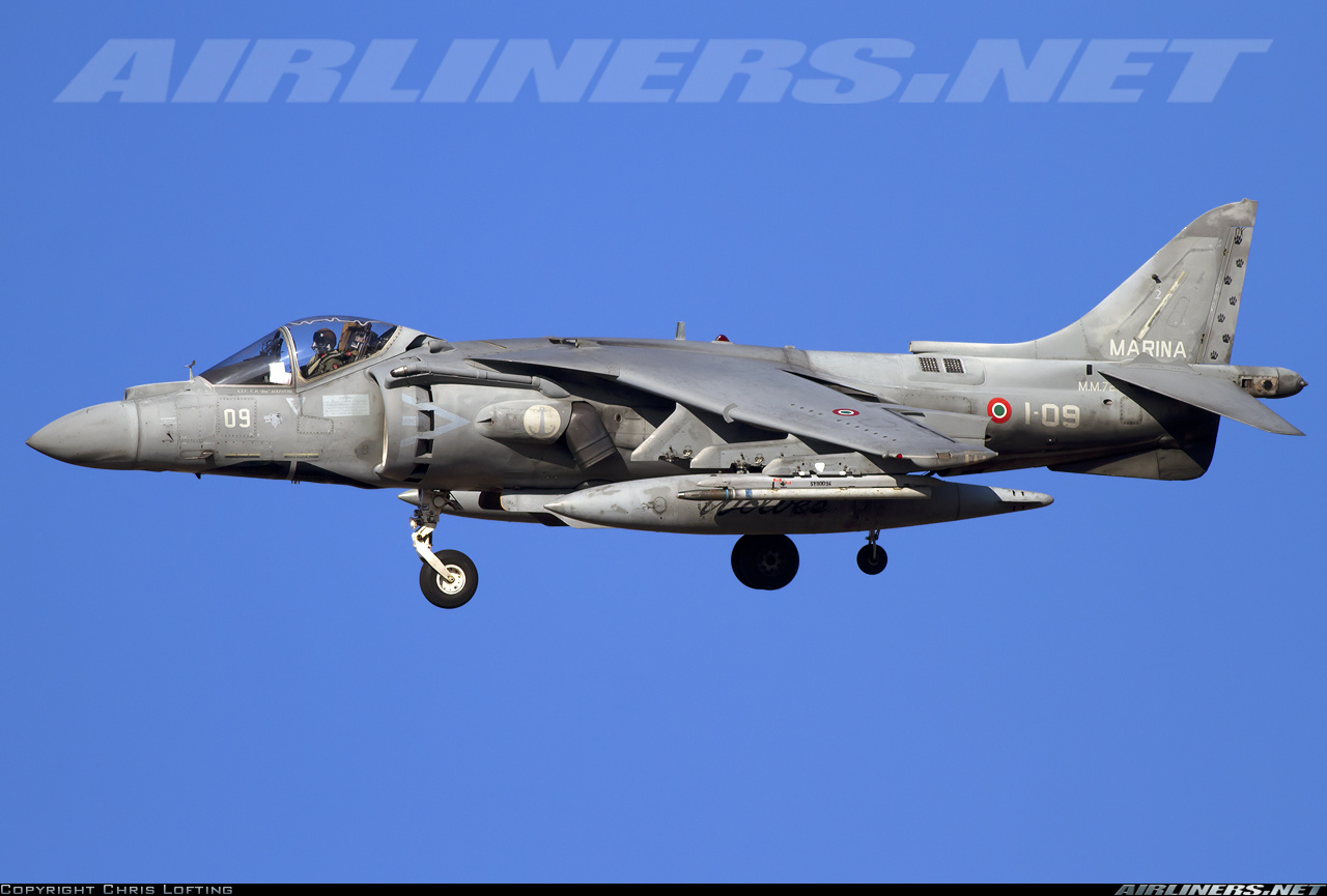 Av 8b. Av-8b Harrier II Plus. Douglas av-8b Harrier II. Av-8a Harrier. MCDONNELL Douglas av-8 Harrier II.