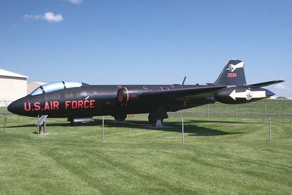 Martin B-57B Canberra - USA - Air Force | Aviation Photo #1178102 ...