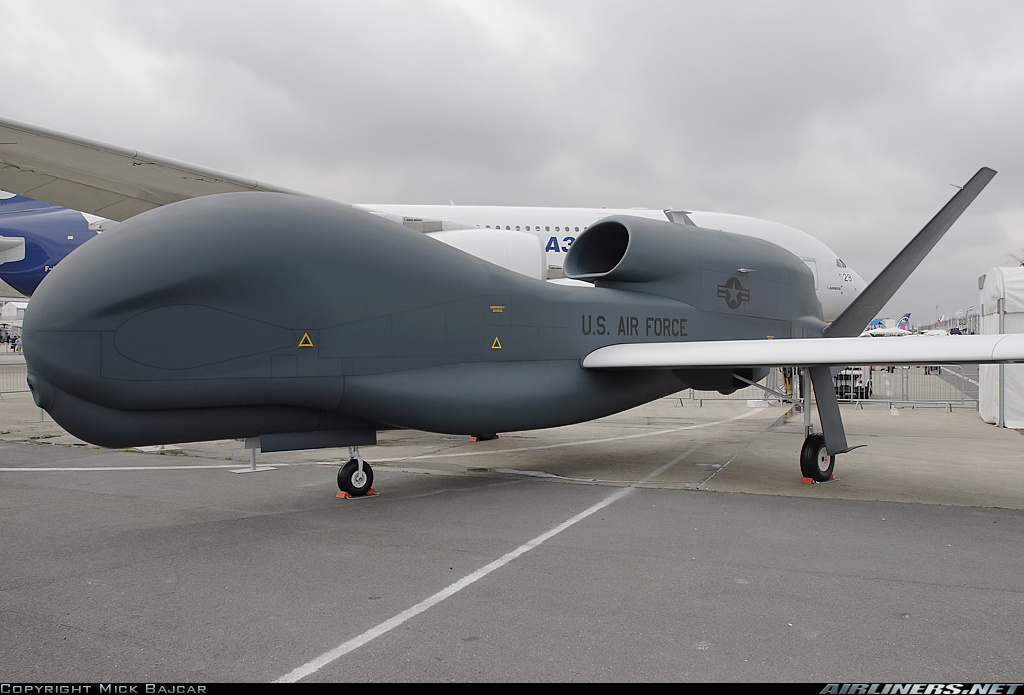 Northrop Grumman RQ-4B Global Hawk - USA - Air Force | Aviation Photo ...