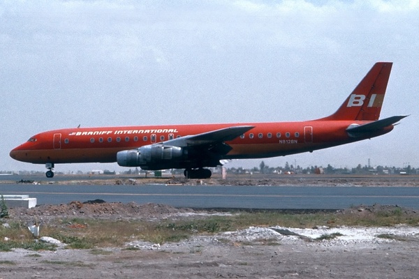 DC-8 Braniff