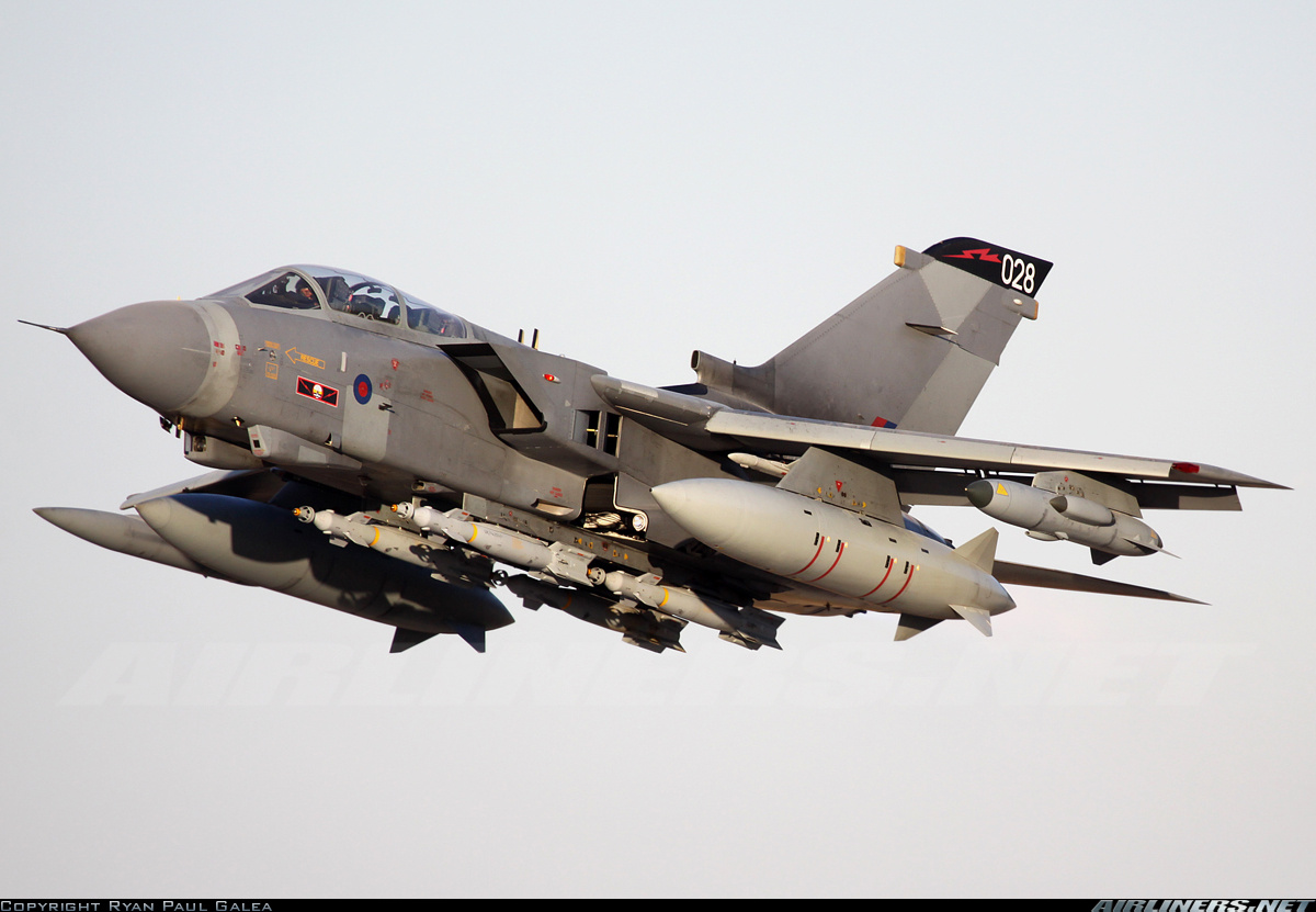 Aviation Photo #1966307 Panavia Tornado GR4 - UK - Air Force