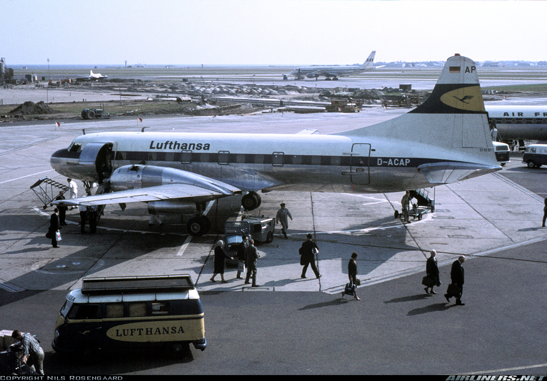 Mach 2 Models 1/72 CONVAIR 440-88 METROPOLITAN Lufthansa Airlines 
