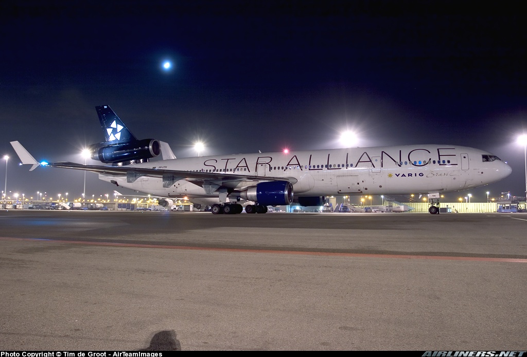 McDonnell Douglas MD-11 - Star Alliance (Varig) | Aviation Photo 