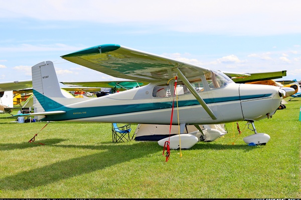 Cessna 172d Skyhawk Untitled Aviation Photo 7084509