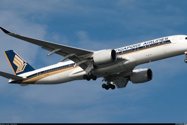 McDonnell Douglas DC-10-30 - Lufthansa | Aviation Photo