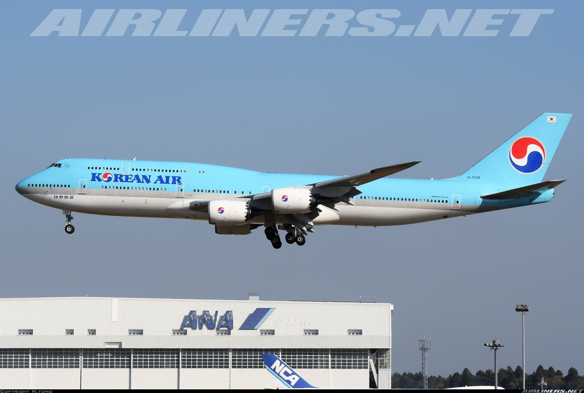 1024px-Boeing_E-767_(2).jpg