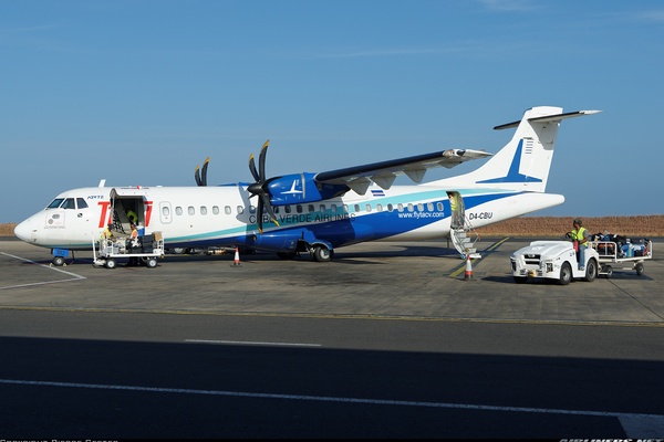 ATR ATR-72-500 (ATR-72-212A) - Binter Cabo Verde | Aviation Photo ...