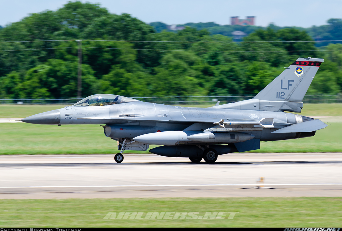 Lockheed Martin F-16CJ Fighting Falcon - Singapore - Air Force ...