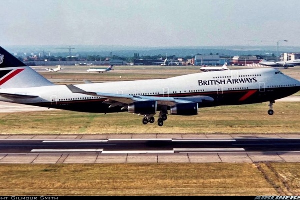 実使用品 British Airways キャビンクルー CA 名札 実使用品 British Airways キャビンクルー CA 名札 British