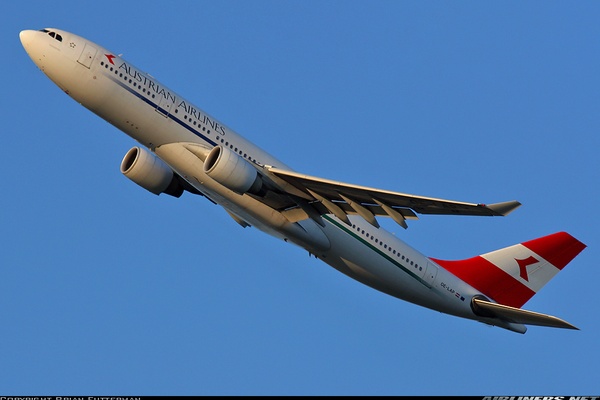 0993997-v40-15.jpg