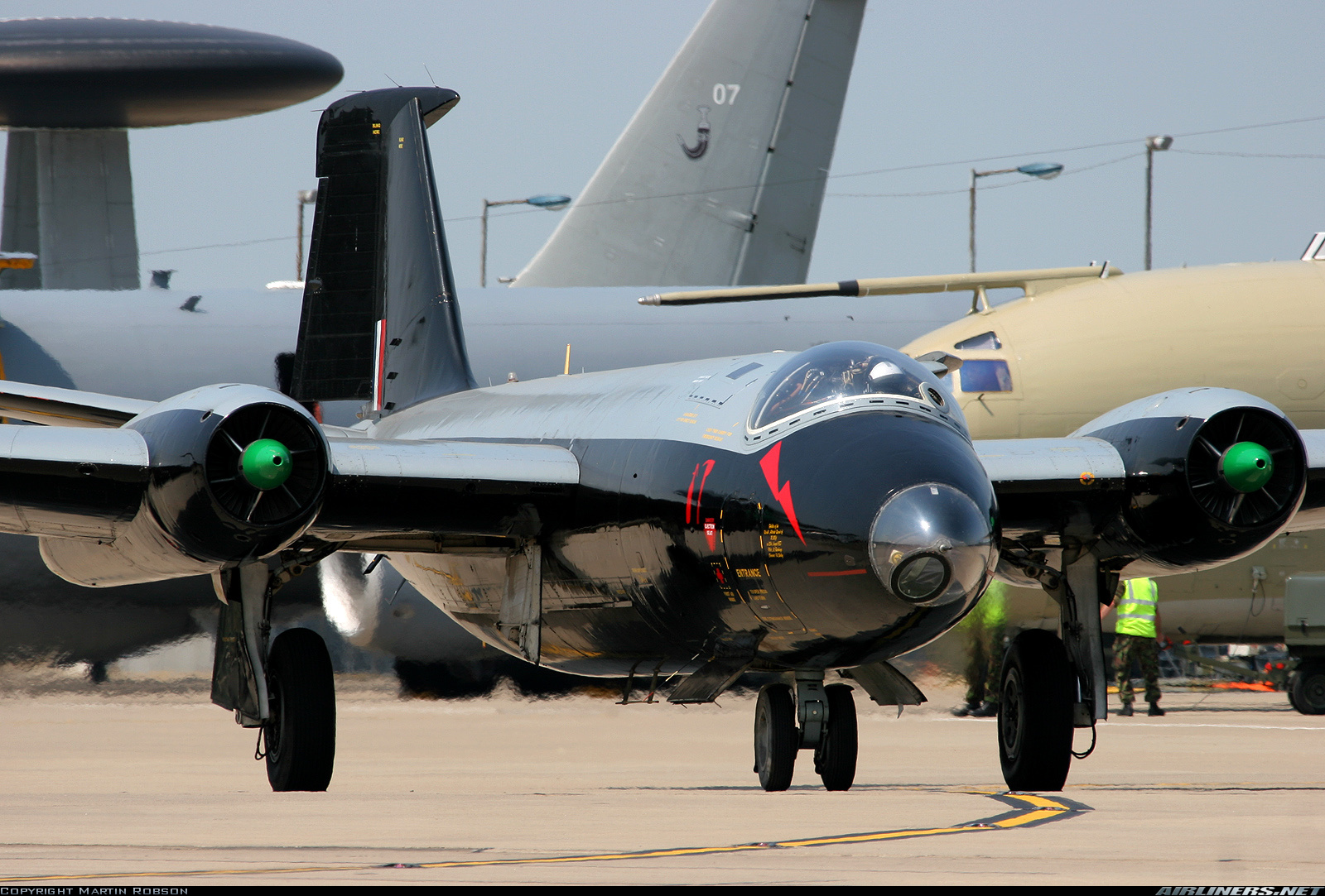 English Electric Canberra B2 - Untitled | Aviation Photo #1078318 ...