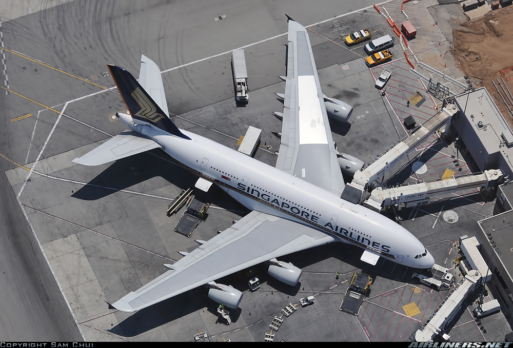 Aviationtag Airbus A380 Collection - Original Aircraft Material