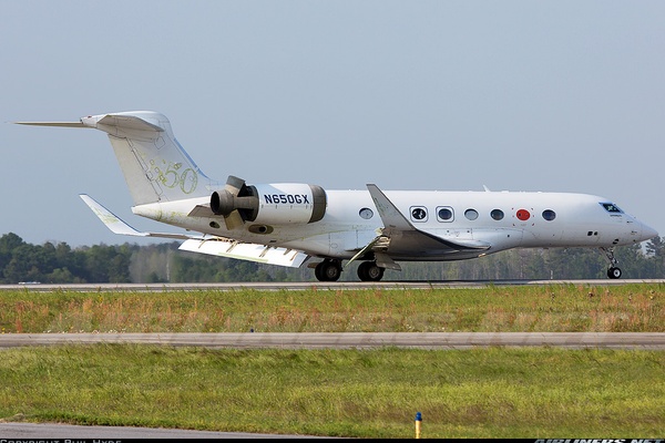 McDonnell Douglas MD-82 (DC-9-82) - Continental Airlines