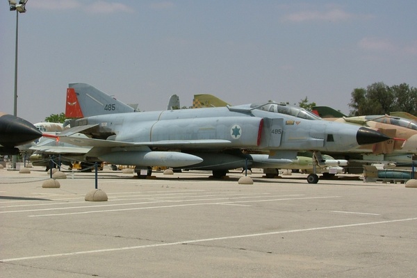 McDonnell Douglas RF-4E Phantom II (Kurnass) - Israel - Air Force ...