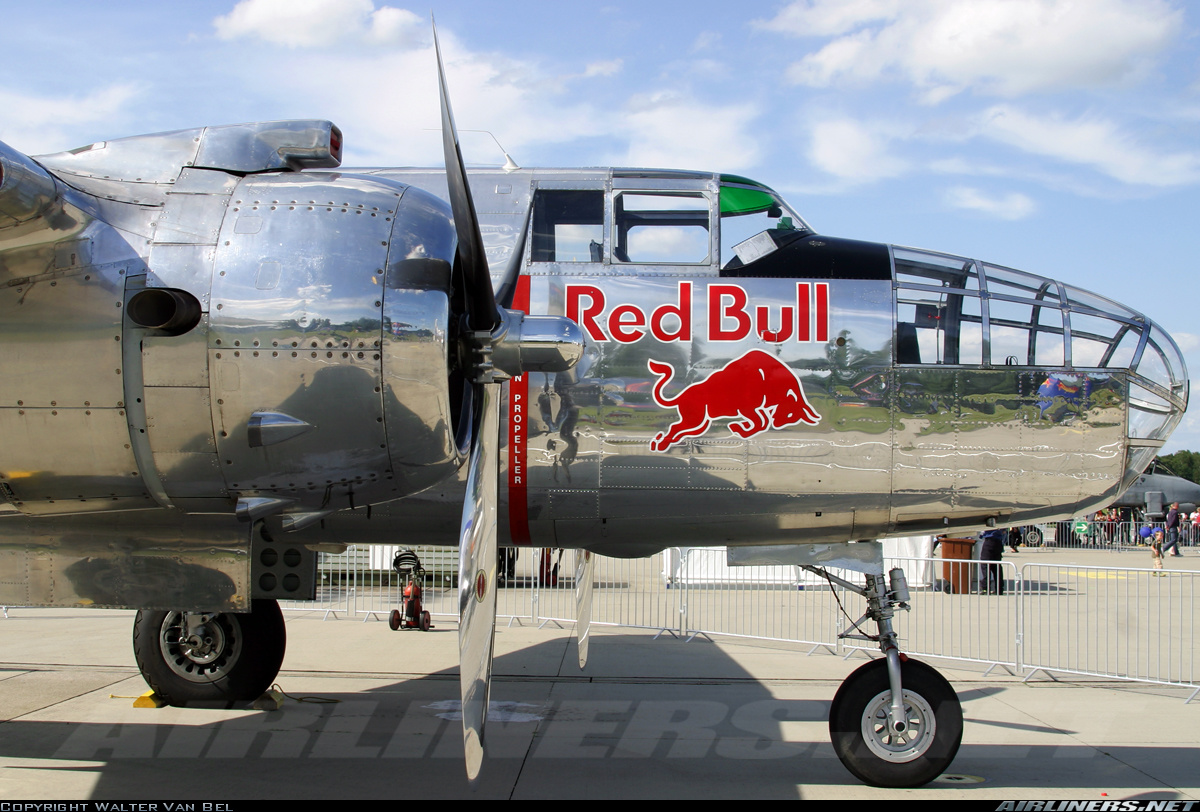 North American B-25J Mitchell - Red Bull (The Flying Bulls) | Aviation ...