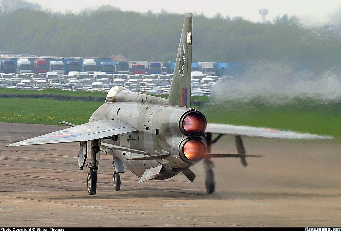 Aviation Photo #0574039        English Electric Lightning F6 - UK - Air Force