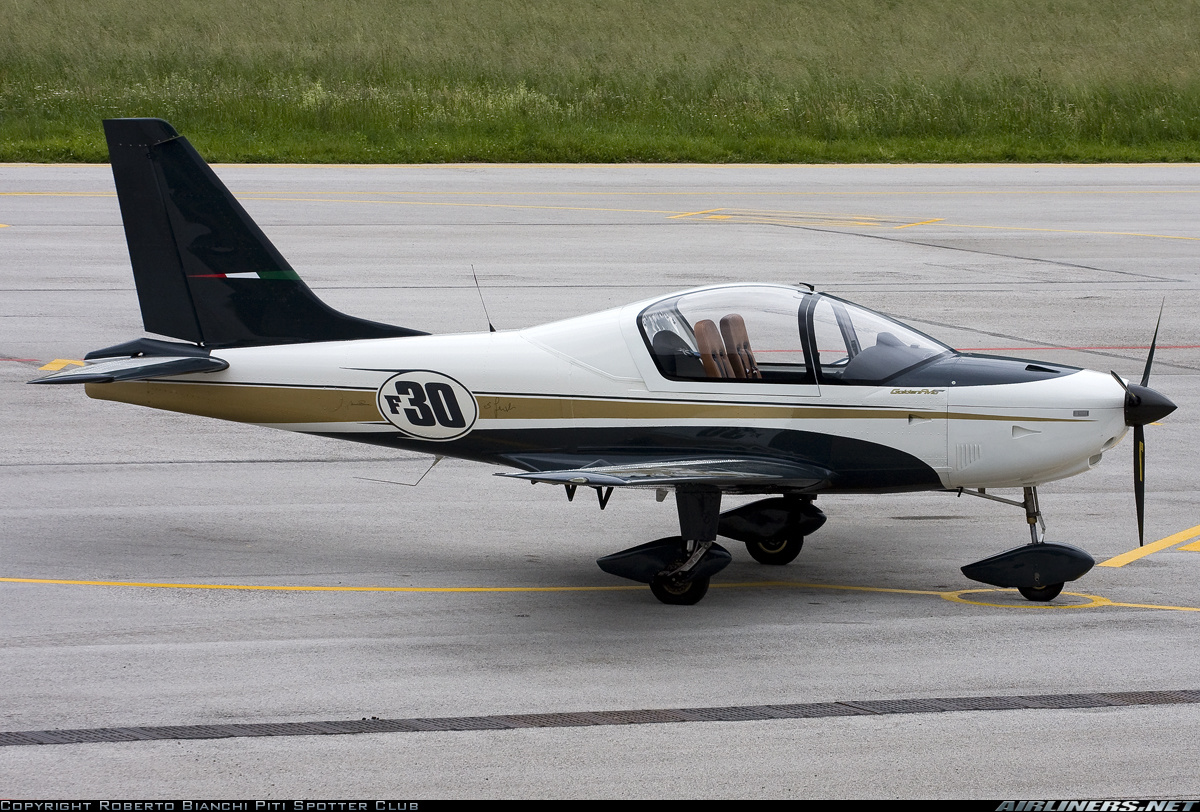 Golden 30. F30 самолет. Ф 30 самолет. Самолет Фармакс ф 30. Vickers XCG 03 3f 30.