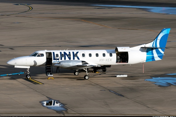 ❶　1/200　サザンオーストラリアエアラインズ　ショート360 VH-MVX JC Wings - 1:200 - Southern Australia Airlines Short 360 #VH