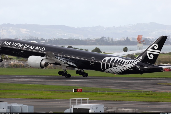 air-new-zealand-boeing-747-400