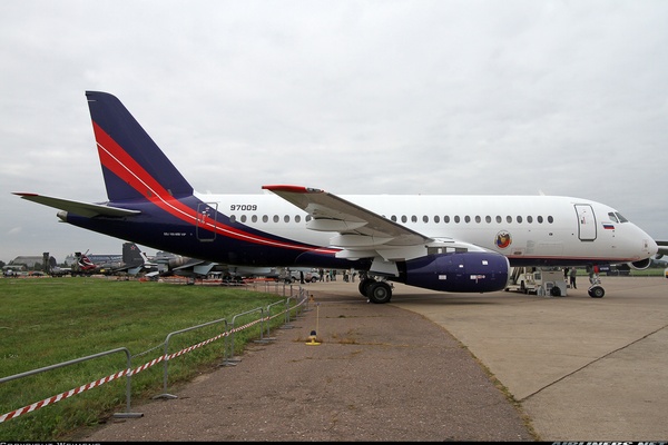 "Sukhoi Superjet 100" | Photo Album By Hloutweg | Airliners.net